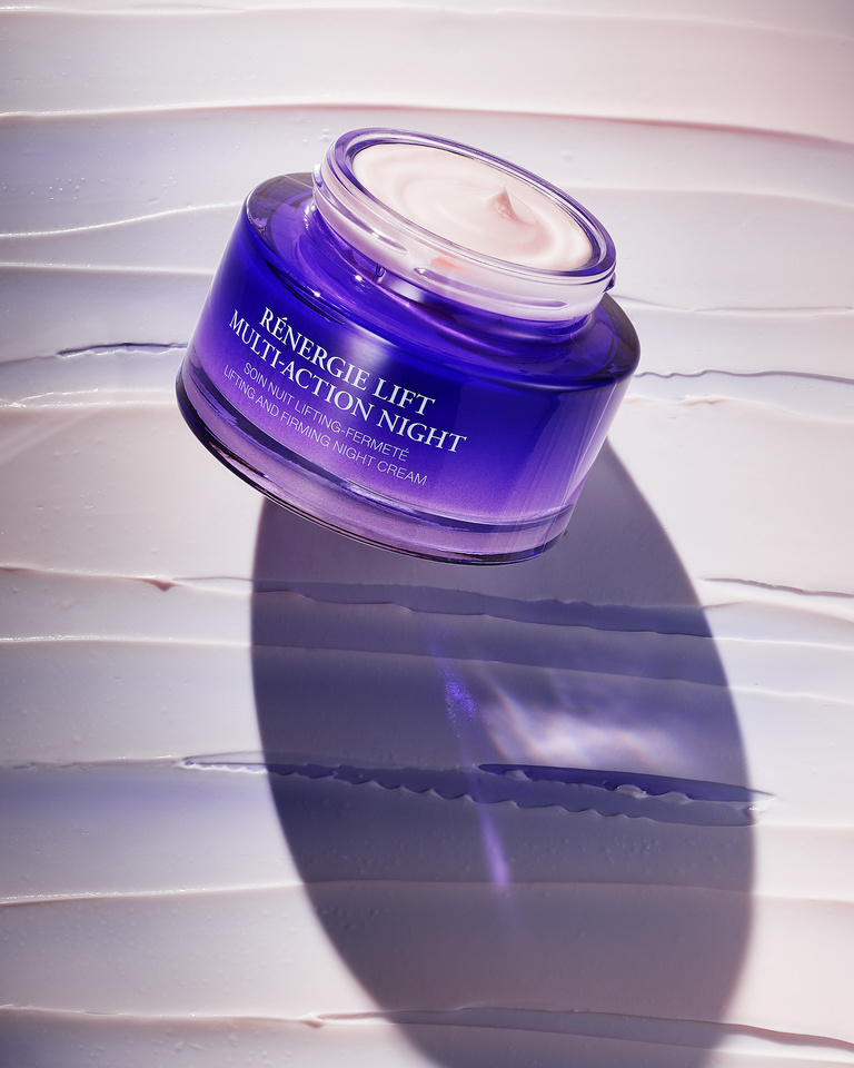 Partition - 22_08_03_Lancome_Lan_Lifestyle_04_RMLA_NightCream.jpg